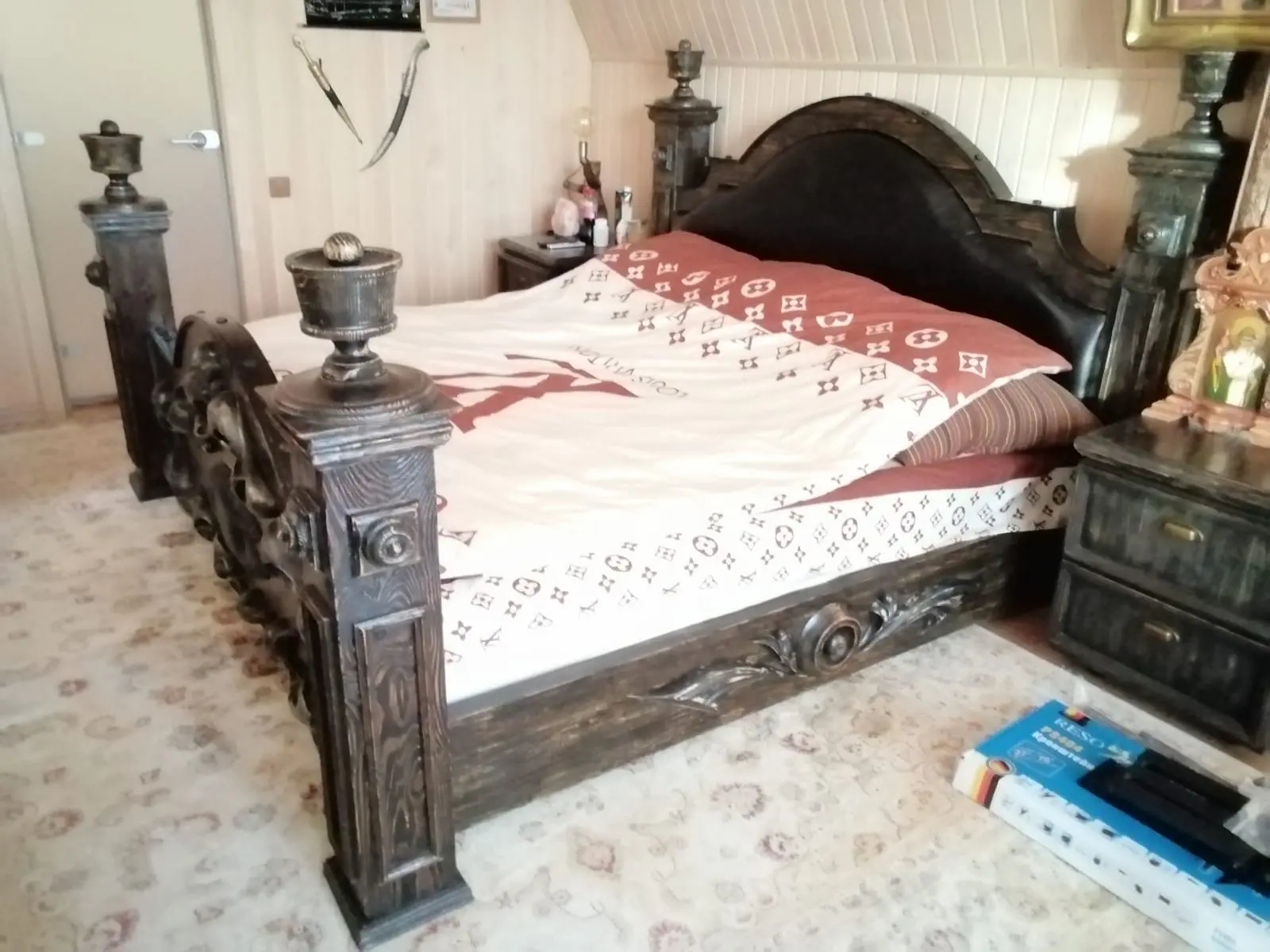 Кровати Дуб