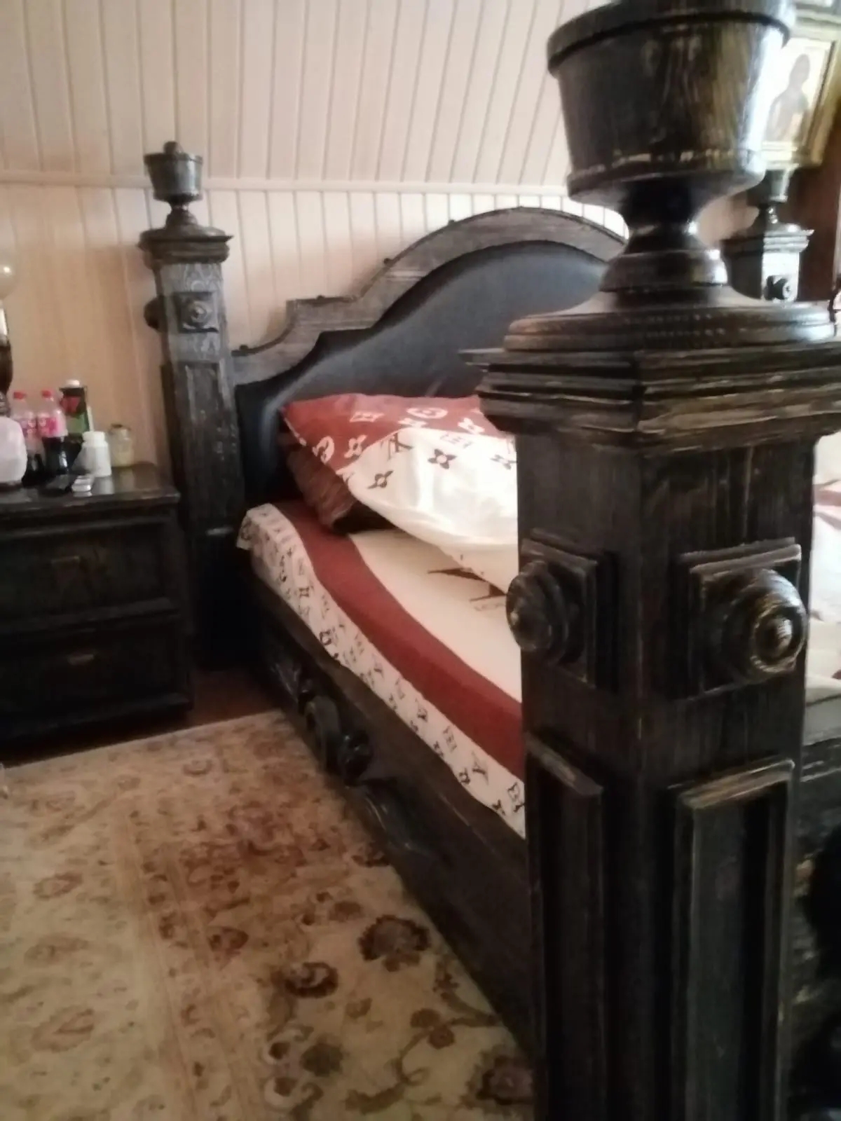 Кровати Дуб