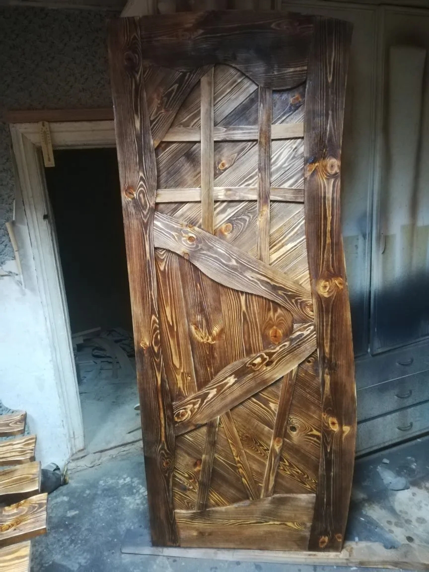 Двери: Дуб, Сосна